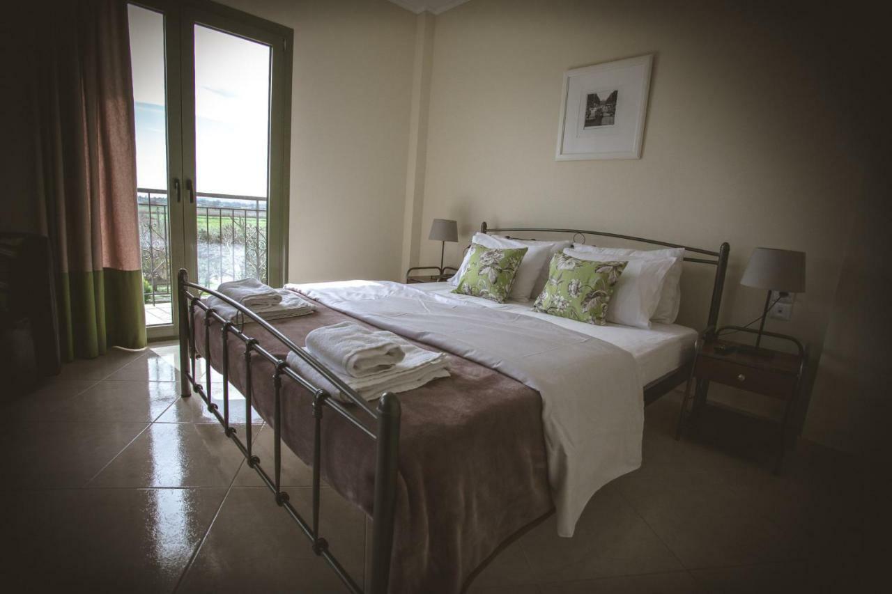 Hotel Marathia Arta Esterno foto