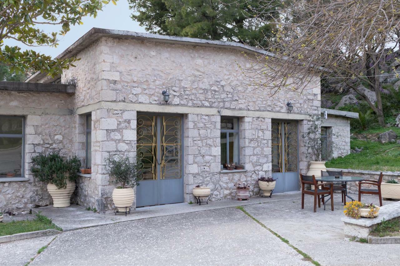 Hotel Marathia Arta Esterno foto